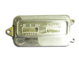 Die Schalttafelkombination (das Amperemeter und das Kraftstoffvorratanzeige im Tank) КП22-3801000