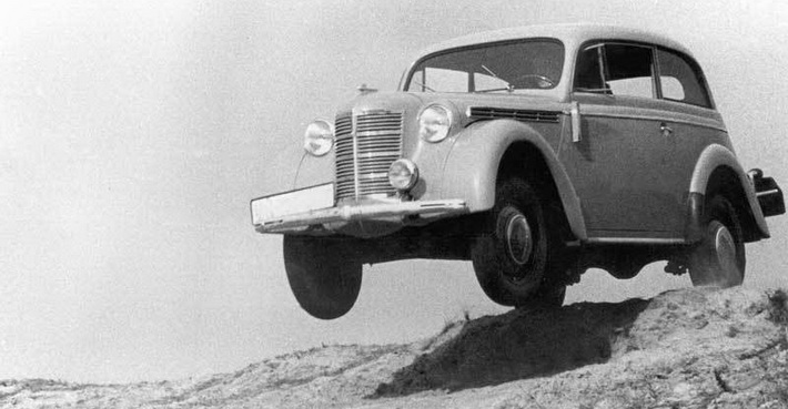 Moskvich 400 during the test run
