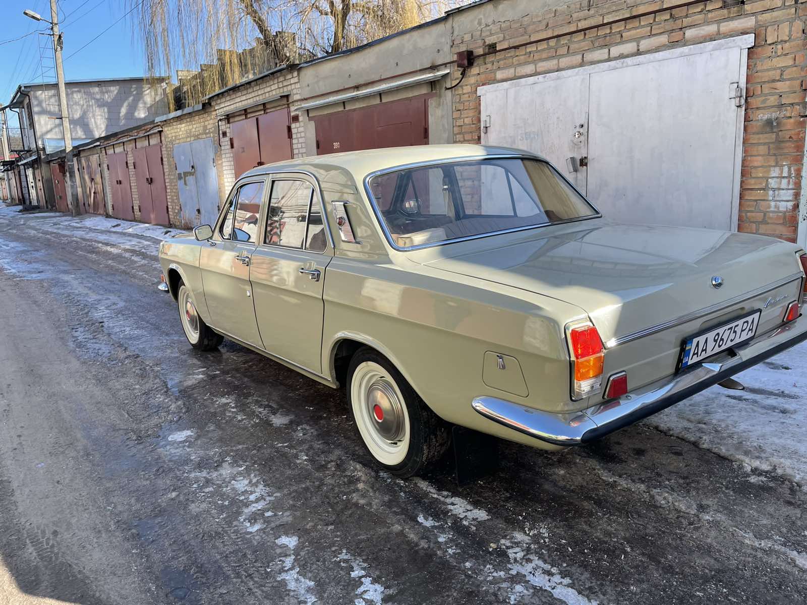 Vehicle GAZ24 Volga buy GAZ24 Volga, price in online store Avtoclassika