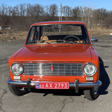 Kaufe ein Retro-Auto: verkaufe Retro-Autos, sowjetische Oldtimer zu  verkaufen.
