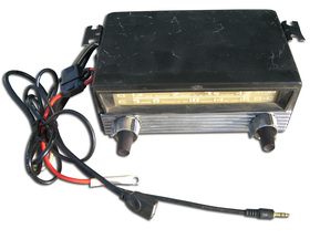 Автомобильный FM радиоприёмник АТ-64